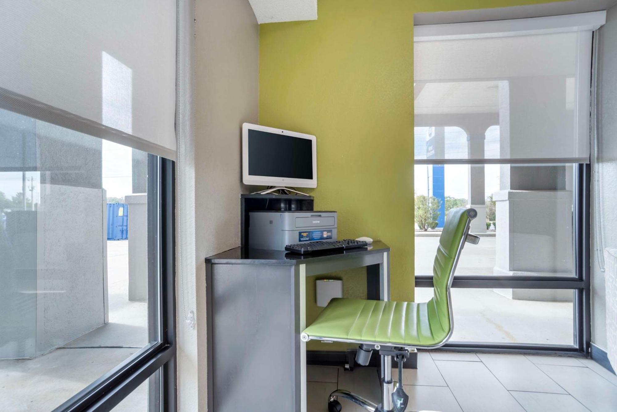 Best Western Andalusia Inn Εξωτερικό φωτογραφία
