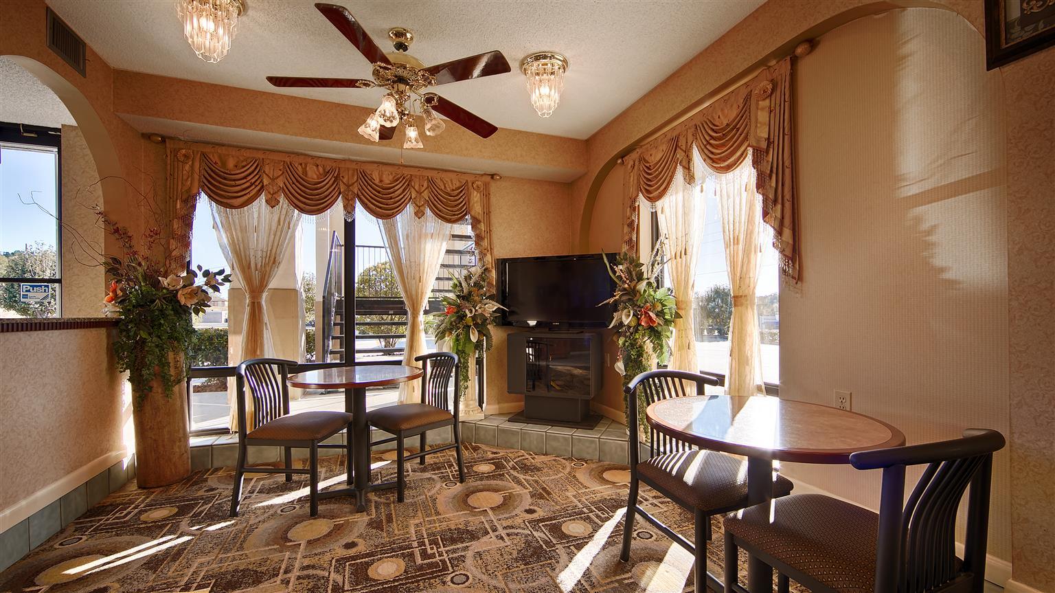 Best Western Andalusia Inn Εξωτερικό φωτογραφία